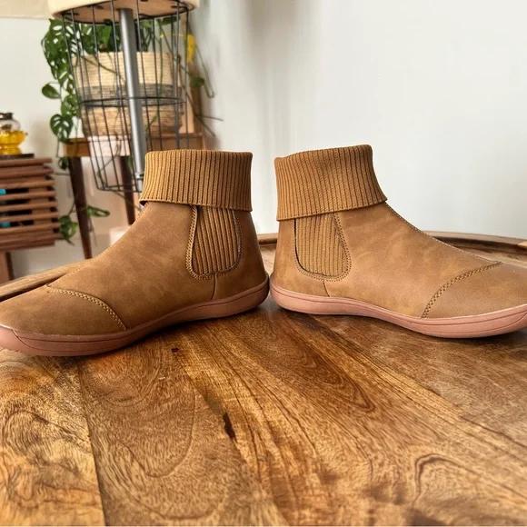 WHITIN Tan Earthen Barefoot Boots - Picture 2 of 5